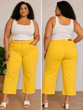 Judy Blue Gold Cropped Straight Jeans
